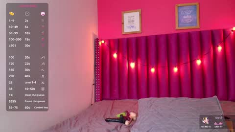 SAMARA  online show from February 1, 2025, 3:39 pm