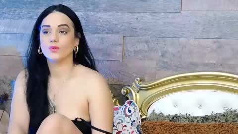 PlayfulSamy online show from January 3, 2025, 4:33 am