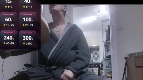 Play Me online show from September 25, 2025, 5:44 am