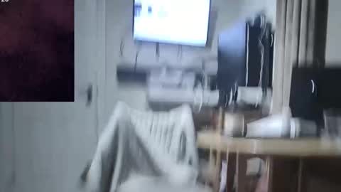 Play Me online show from September 28, 2025, 5:02 am