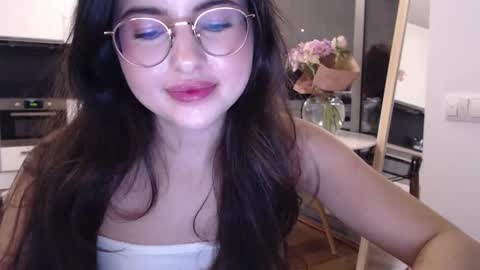 Snapshot of playnofuckinggames chatting on October 4, 2025, 9:02 pm Mary online show from October 4, 2025, 9:02 pm