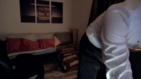 Snapshot of plboy23 chatting on January 1, 2025, 2:30 am Hello ask me  . Im glad  to see you here in my room. Welcome PVT is open online show from January 1, 2025, 2:30 am