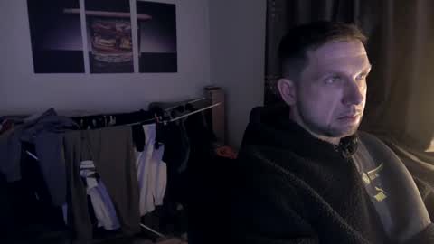 Snapshot of plboy23 chatting on January 22, 2025, 6:31 am Hello ask me  . Im glad  to see you here in my room. Welcome PVT is open online show from January 22, 2025, 6:31 am