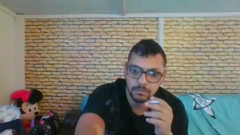 pleas3s_sweet online show from November 16, 2025, 7:14 am