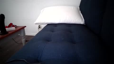 Julie online show from February 5, 2025, 6:04 pm