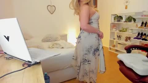 PleasureWitch online show from February 6, 2025, 7:40 pm