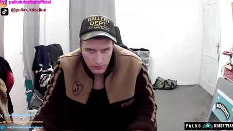 plkrisztian online show from December 14, 2025, 3:39 pm