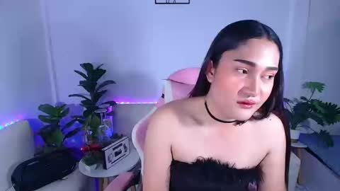Snapshot of ploysaithailand chatting on October 4, 2025, 8:12 am Ploysai online show from October 4, 2025, 8:12 am
