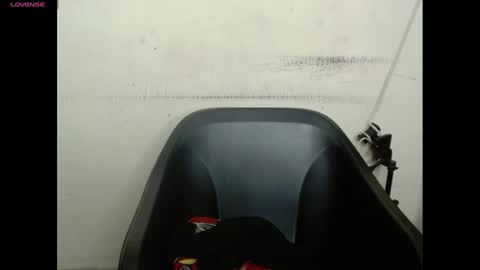 plumnjuicyx online show from March 12, 2025, 5:46 am