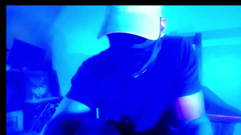 StraightPlush online show from March 5, 2026, 6:42 am