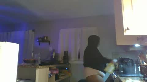 Plushbunny420 online show from October 8, 2025, 4:43 am