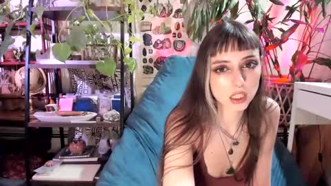 Goddess Pluto online show from February 6, 2025, 10:10 pm