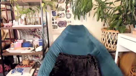 Goddess Pluto online show from September 17, 2025, 9:05 pm