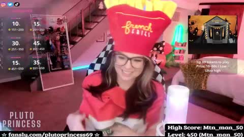 Snapshot of plutoprincess69 chatting on October 5, 2025, 4:00 am Pluto Princess online show from October 5, 2025, 4:00 am