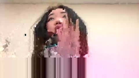 Erica online show from December 17, 2025, 3:34 am