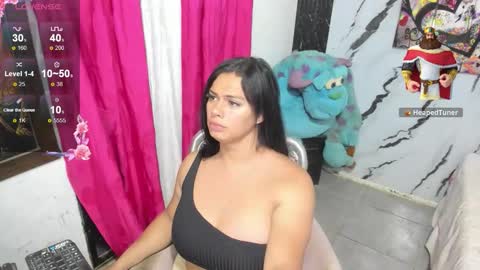 Snapshot of pocahontas_98113116 chatting on February 13, 2026, 4:19 am lesly pagina azul pocahontas982 online show from February 13, 2026, 4:19 am