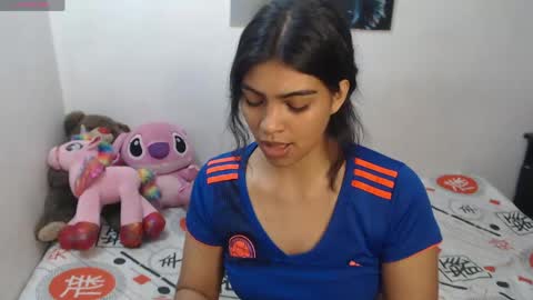 Snapshot of pocahontas_princess__ chatting on June 3, 2026, 5:07 pm Pocahontas online show from June 3, 2026, 5:07 pm
