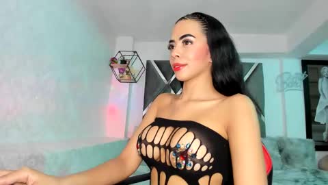 Snapshot of pocahontasweetss chatting on February 5, 2025, 10:19 am I dream of having many followers online show from February 5, 2025, 10:19 am