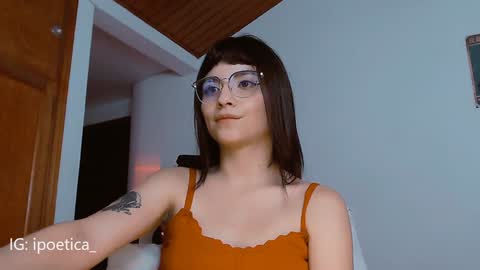 IG ipoetica  online show from January 23, 2025, 4:26 pm