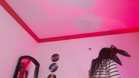 IG ipoetica  online show from February 11, 2026, 3:17 pm