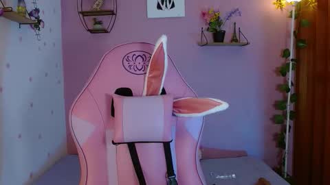 poison_liv online show from November 29, 2025, 1:58 pm