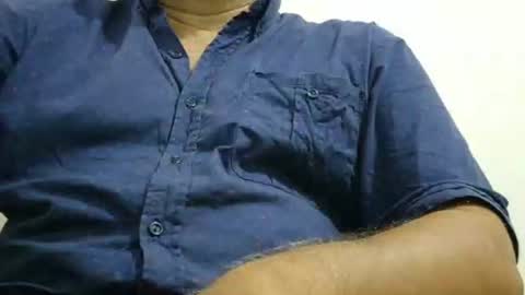 poli online show from June 10, 2026, 2:01 am