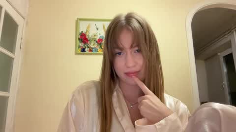 Polina online show from December 21, 2025, 2:24 pm