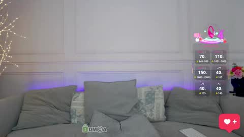 Polina online show from September 30, 2025, 7:30 pm