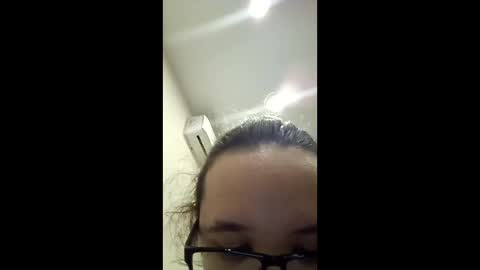 polina_moreau online show from June 6, 2026, 5:28 pm