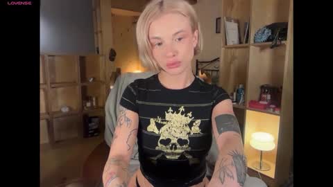 polino4ka69 online show from November 18, 2025, 8:46 pm