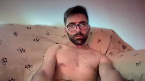 pollabeta online show from May 9, 2026, 5:01 am