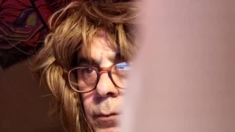 pollatokos online show from March 15, 2026, 7:09 pm