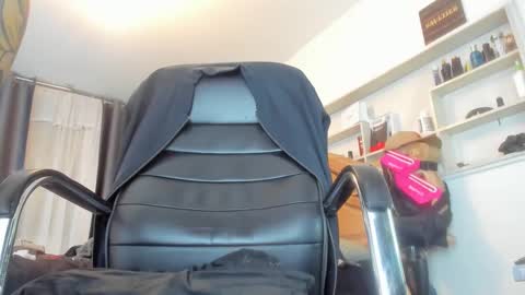 pollet_rose0 online show from September 9, 2025, 1:16 am