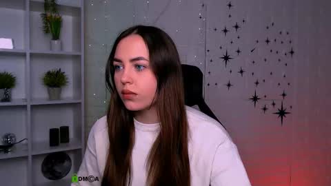 Polly online show from March 18, 2026, 11:57 am