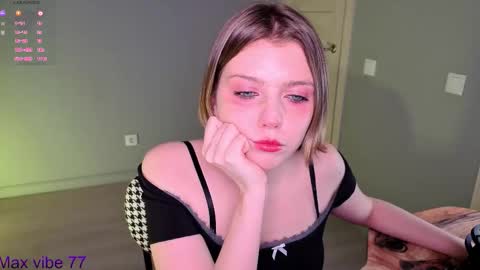 Polly online show from March 27, 2026, 8:30 pm