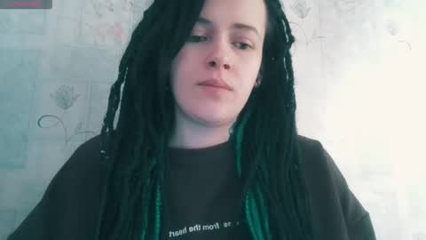 Polly online show from December 16, 2025, 10:20 am