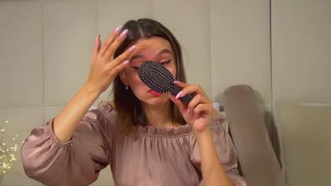 Snapshot of pollylanders chatting on October 13, 2025, 6:52 pm Polly online show from October 13, 2025, 6:52 pm