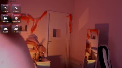  Your Polly  follow me  online show from November 14, 2025, 1:32 pm