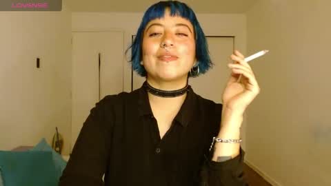 Poly online show from April 10, 2026, 12:16 am