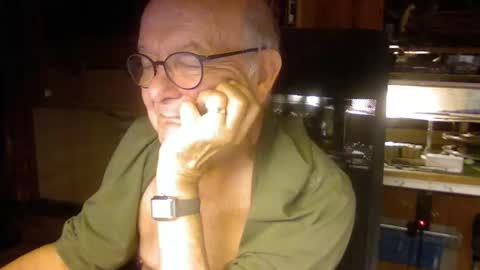 pomme1949 online show from October 27, 2025, 1:48 pm