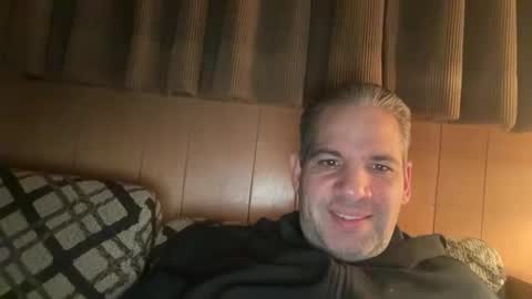 PONCH online show from November 16, 2025, 5:46 am