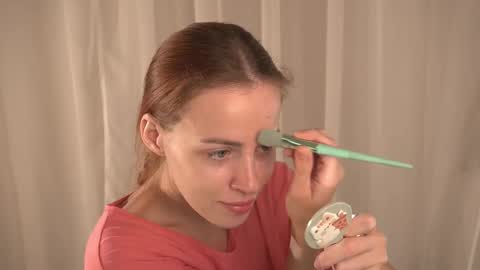    online show from November 28, 2025, 7:11 am