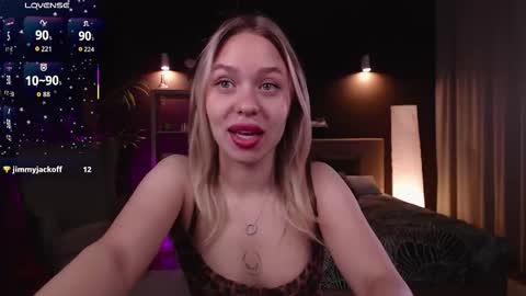 Snapshot of pooja_hegde chatting on September 12, 2025, 1:06 am Eva online show from September 12, 2025, 1:06 am