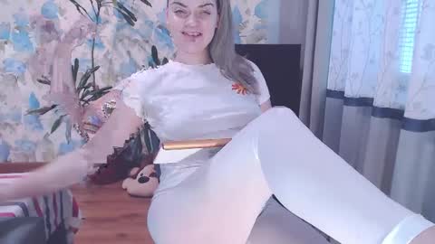 popkornmolli online show from January 11, 2025, 1:11 pm