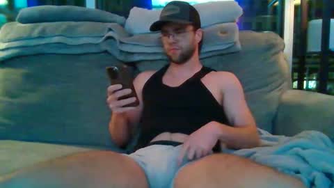 porcelain_tan online show from February 28, 2026, 9:10 am