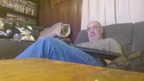 porkingit400 online show from April 4, 2026, 3:05 am