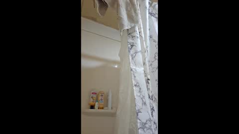 Snapshot of porkynerd chatting on November 12, 2025, 4:35 am porkynerd online show from November 12, 2025, 4:35 am