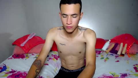 NICKKYMARTIN online show from February 10, 2025, 4:52 am