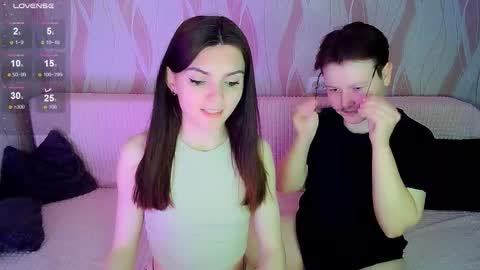 Ana and Tati online show from September 23, 2025, 10:24 pm