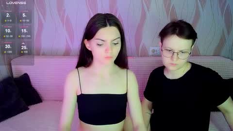 Ana and Tati online show from October 15, 2025, 7:03 pm